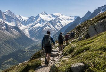 découvrez les sentiers de randonnée incontournables à chamonix pour admirer les plus beaux panoramas alpins. conseils et itinéraires pour une expérience inoubliable en montagne.