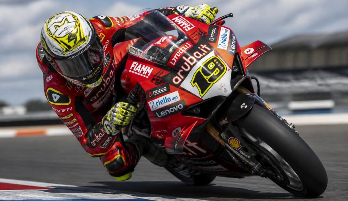 découvrez l'impact d'álvaro bautista sur la saison motogp actuelle et analysez ses performances clés, ses défis et son influence sur le championnat.
