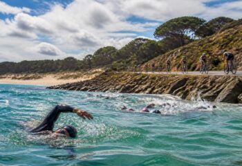 découvrez les défis uniques du ironman sables d’olonne 2025, une épreuve exigeante qui attend les triathlètes sur la magnifique côte vendéenne. préparez-vous à vivre une aventure sportive intense alliant natation, cyclisme et course à pied.