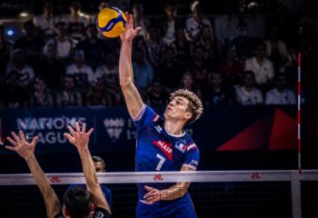 découvrez félix lebrun, la révélation française qui révolutionne le volley-ball international avec son talent exceptionnel et son énergie sur les terrains.