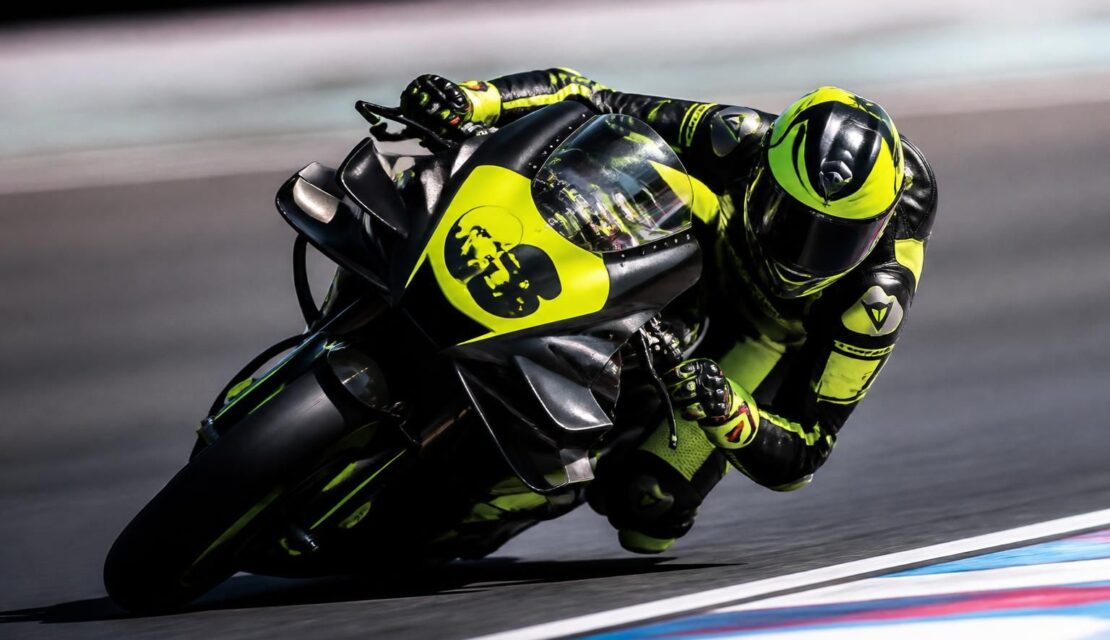 découvrez comment franco morbidelli et vr46 forment un duo exceptionnel qui révolutionne la course motogp française, alliant talent et passion sur les circuits.