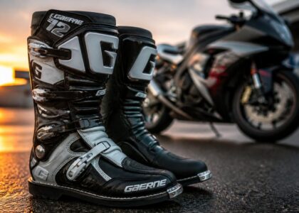 découvrez pourquoi les chaussures gaerne sg12 sont le choix préféré des passionnés de moto sportive grâce à leur performance, confort et design innovant.