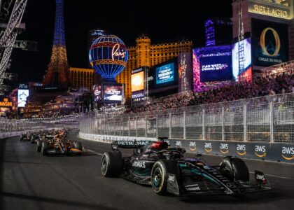 découvrez tout sur le grand prix las vegas 2024, la course la plus spectaculaire du circuit, avec ses pilotes de renom, son ambiance unique et les enjeux majeurs de cette compétition exceptionnelle.